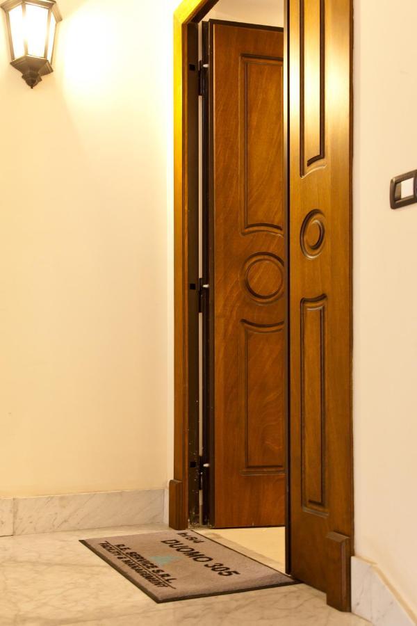 Le Corti Di Napoli Apartments מראה חיצוני תמונה